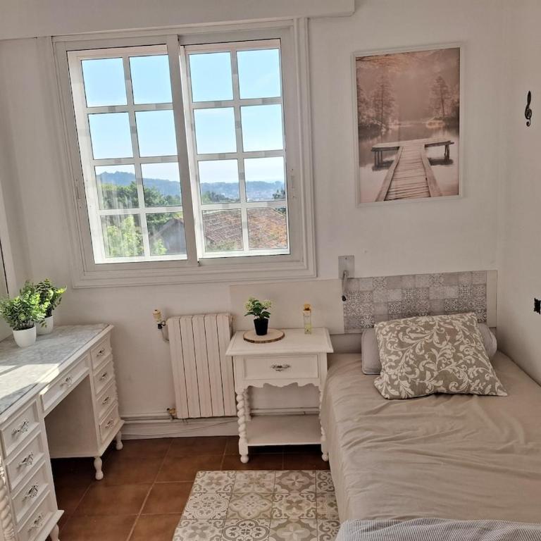 Casa con vistas al mar, campo y barbacoa - Five-Bedroom House - 68