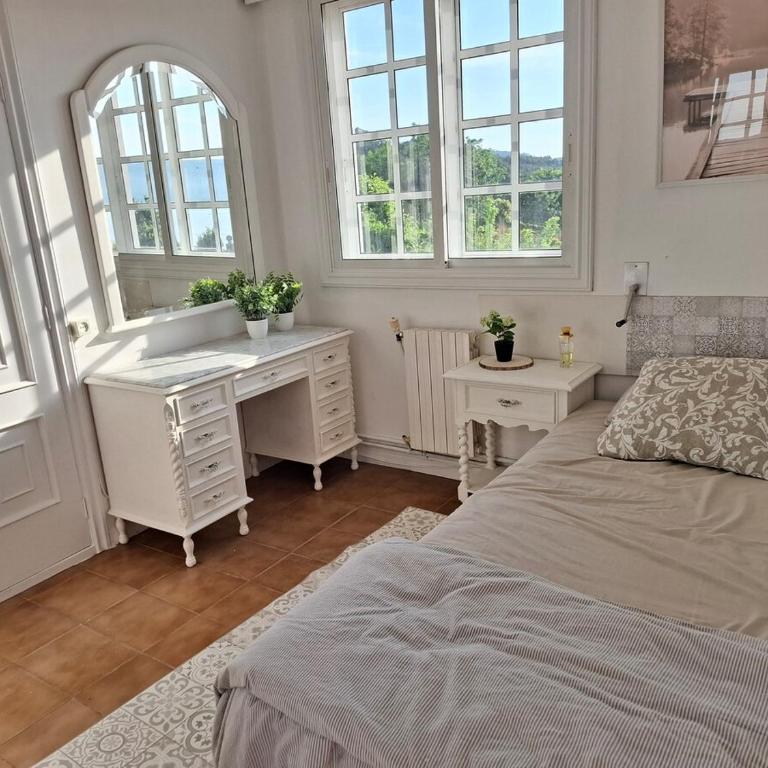 Casa con vistas al mar, campo y barbacoa - Five-Bedroom House - 67