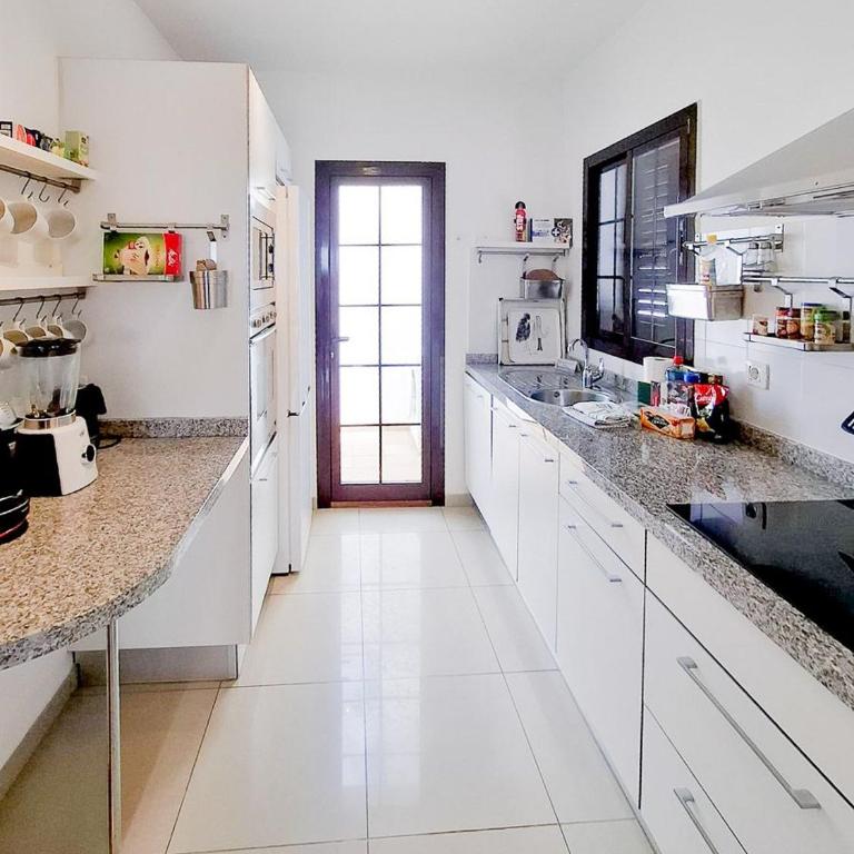 Casa Pedro - Duplex with Jacuzzi, Pool, AC and Sea Views - Two-Bedroom House - 10