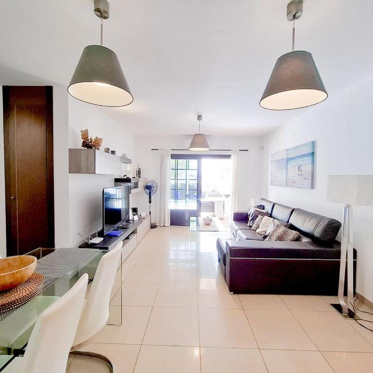 Casa Pedro - Duplex with Jacuzzi, Pool, AC and Sea Views - Two-Bedroom House - 5