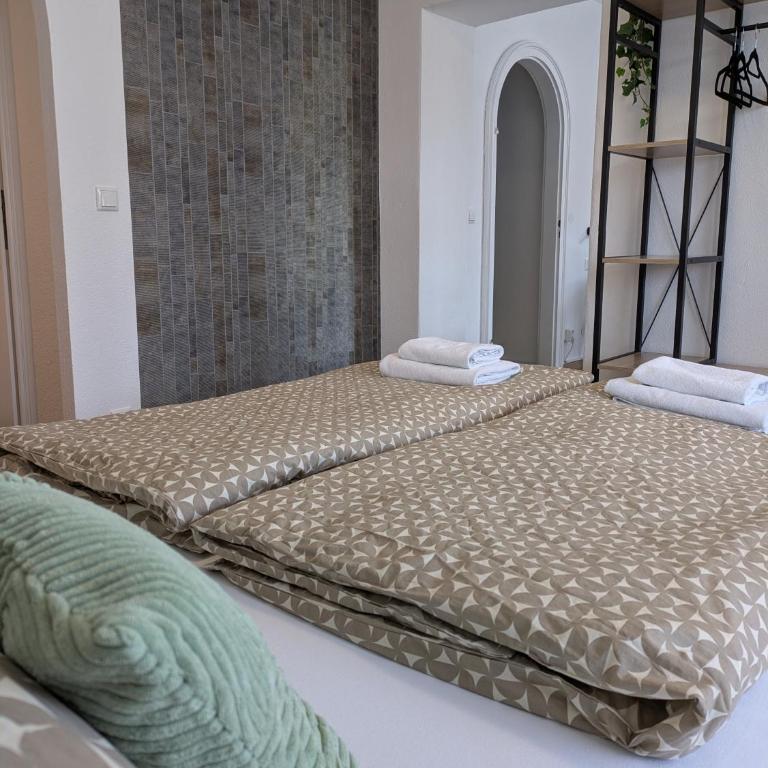 Ferienwohnungen Marcushof - Apartment mit 1 Schlafzimmer und Balkon - 8
