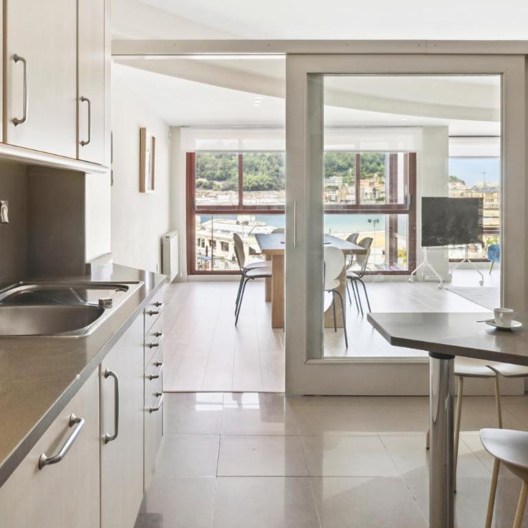 Playa de La Concha 9 by FeelFree Rentals - Apartamento de 3 dormitorios - 13