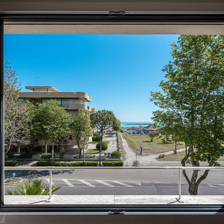 Hotel Altamarea Cesenatico - Camera Matrimoniale con Vista Mare - 1