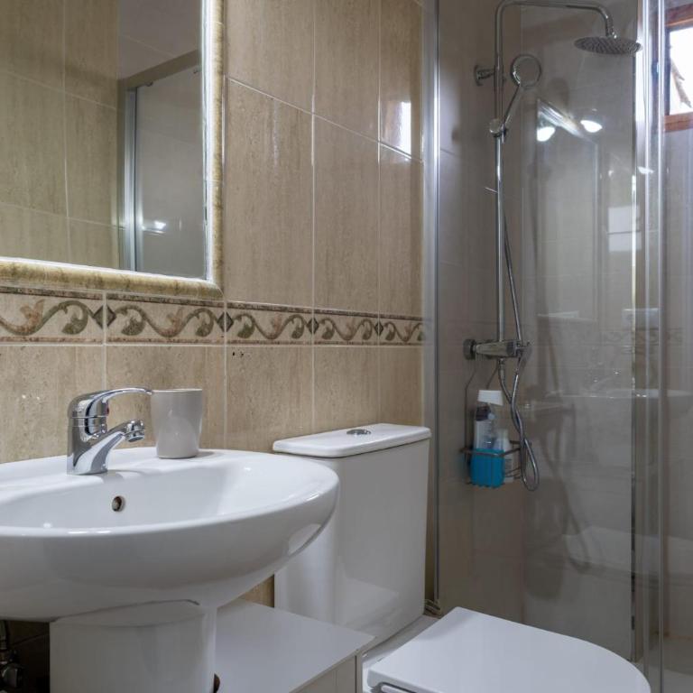 Alojamiento el Campanario - Apartamento Estándar de 3 dormitorios - 19