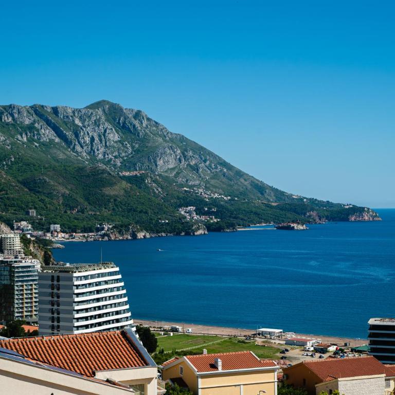 The Royal Summer & Spa - Deluxe One-Bedroom Apartment with Ocean View - 1