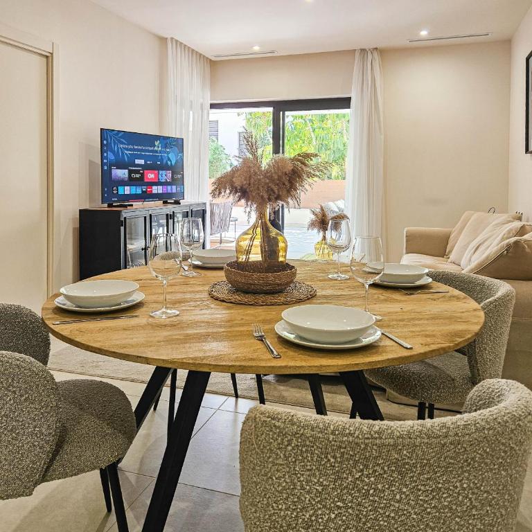 Two bedroom apartment in Jardiana Lotus in La Cala de Mijas - Two-Bedroom Apartment with Terrace - 10
