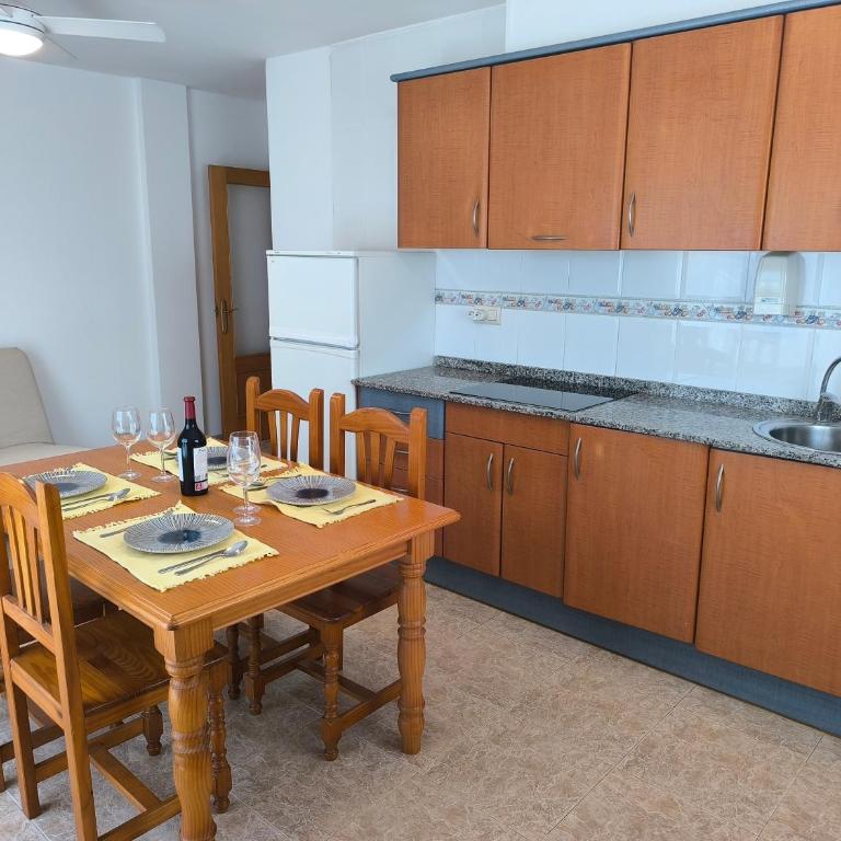 Apartamento Los Pinos I B Inmomart - Apartamento Estándar de 2 dormitorios - 13