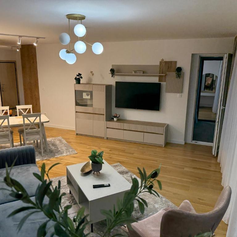 River Walk Sarajevo-Ilidza Best Apartman - Two-Bedroom Apartment - 19