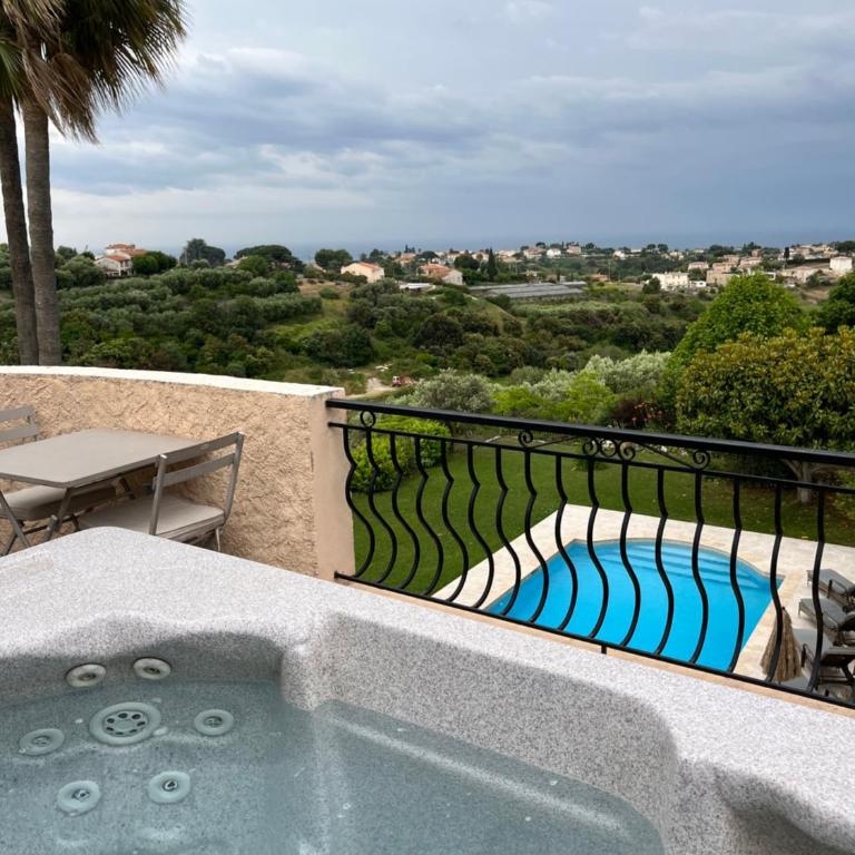 Antoline Bed and breakfast - Suite avec Jacuzzi - 6
