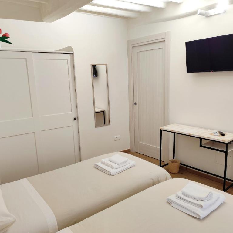 Casa vacanze 206 Cavour House - Appartamento con 2 Camere da Letto - 44