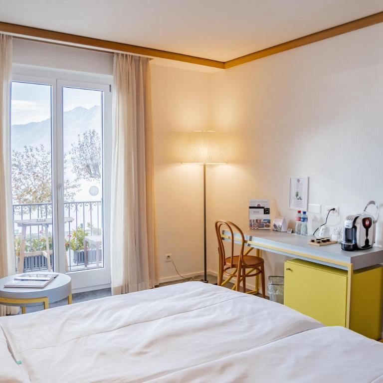 Albergo Carcani by Ketty & Tommy - Camera Doppia con Letti Singoli con Balcone e Vista Lago - 5