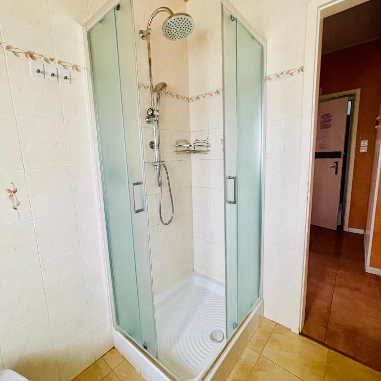 Le Rose - Appartamento con 2 Camere da Letto - 30