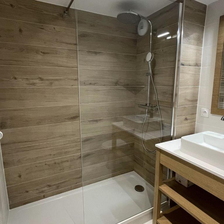 Appartement 2 pièces à Méribel, 4 pers, proche pistes, balcon, TV - Appartement 1 Chambre - 13