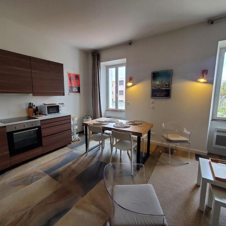 Bienvenue à Sanary ! A deux pas du port - Apartment mit 1 Schlafzimmer - 2