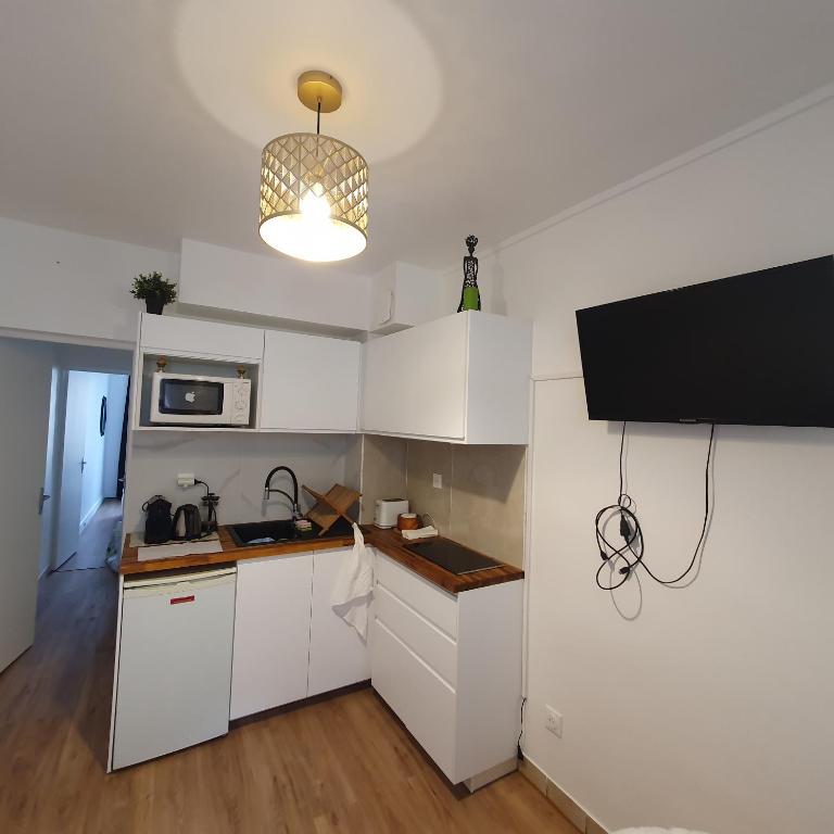 Appartement au cœur de Paris - Chambre Double - 9