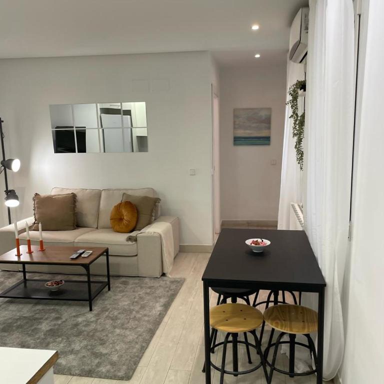 Exyca Homes Gran Via - One-Bedroom Apartment - 13