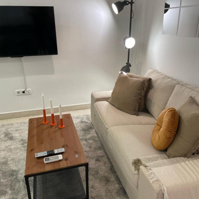 Exyca Homes Gran Via - One-Bedroom Apartment - 21