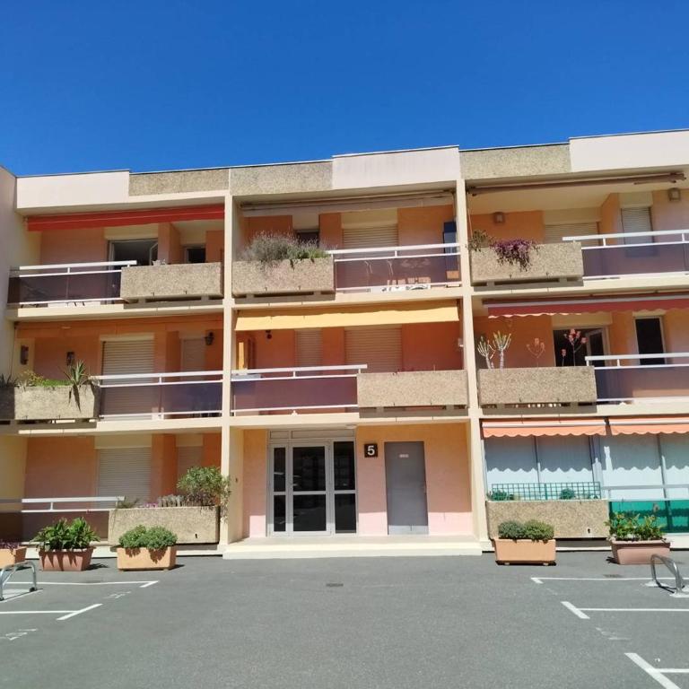 T2 cabine rénové proche commerces et plages, expo sud avec garage à Bormes les Mimosas - FR-1-610-52 - Appartement (4 Adultes) - 3