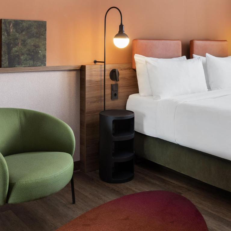 June Six Salzburg, a Tribute Portfolio Hotel - Deluxe Zimmer mit Kingsize-Bett - 3