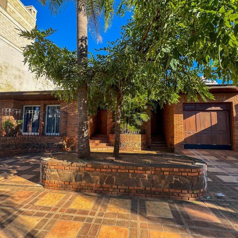 House with large garden and pool - Casa - 65