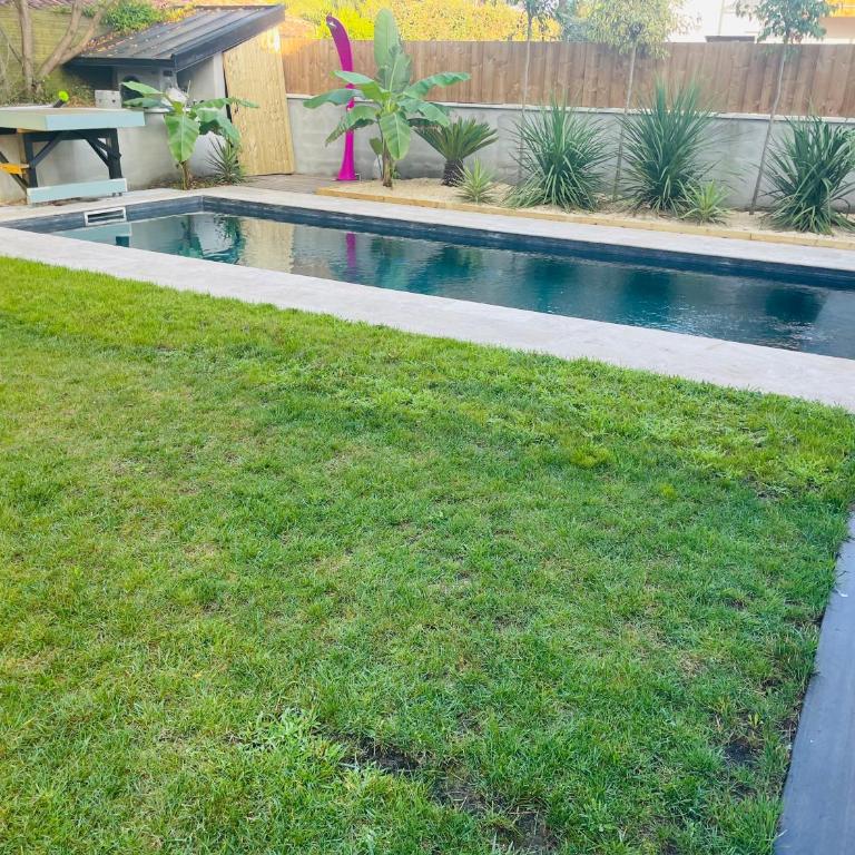 Maison bord de mer Anglet - Villa avec Piscine Privée - 2