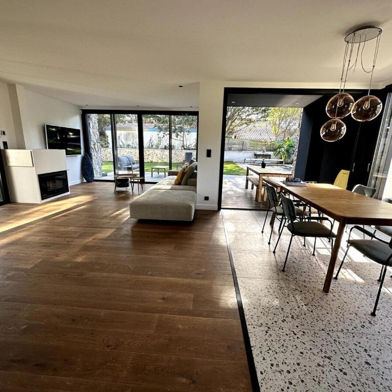 Maison bord de mer Anglet - Villa avec Piscine Privée - 1