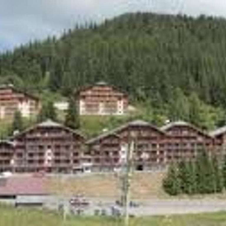 Charmant 2 pièces avec balcon et parking au Col du Corbier - Appartement 1 Chambre - 13