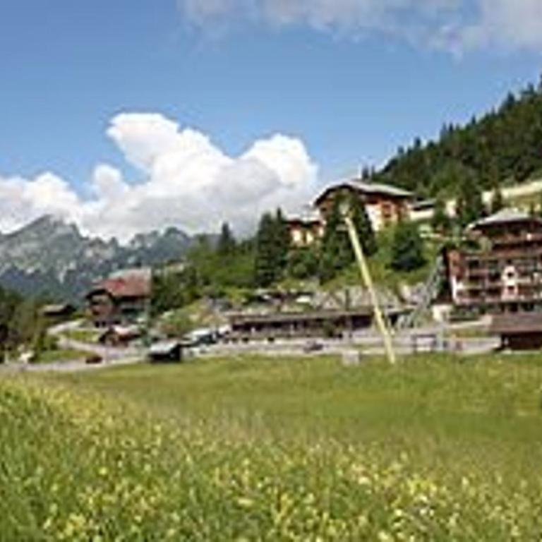 Charmant 2 pièces avec balcon et parking au Col du Corbier - Appartement 1 Chambre - 15