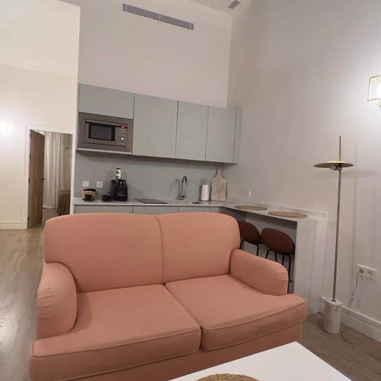 Honest Sevilla Hotel - Deluxe Apartment - 6