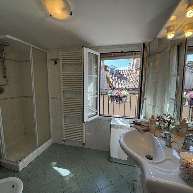 Anna - One-Bedroom Apartment - 6