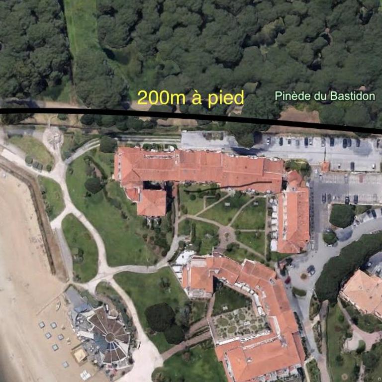 Appartement cosy à 200 m de la plage à pied - Two-Bedroom Apartment - 8