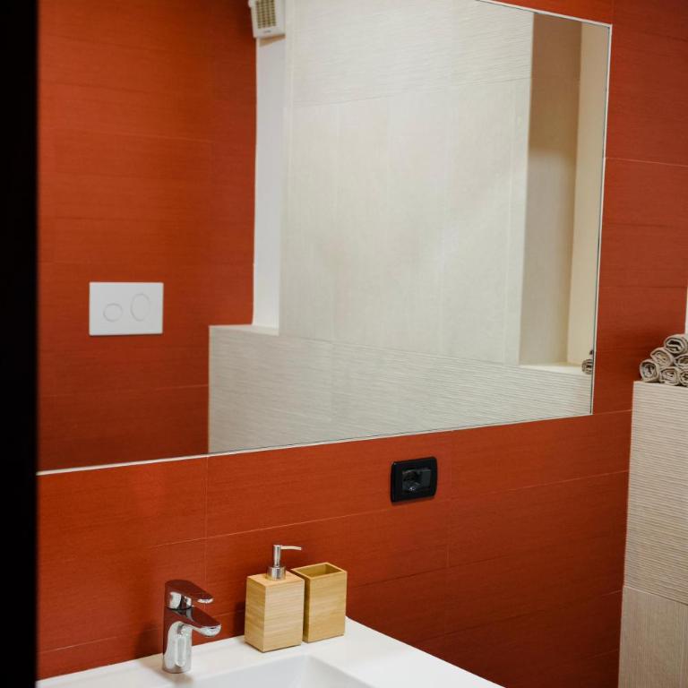 Villa Finch Mondello - Three-Bedroom Villa - 24