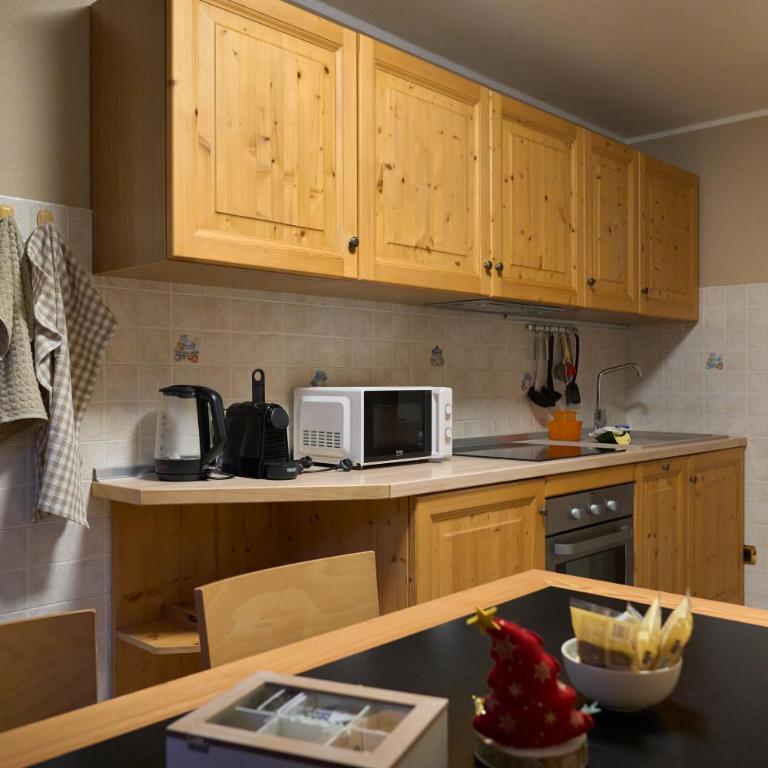 Baita Lorella - Appartamento con 2 Camere da Letto e con Vista Montagna - 8