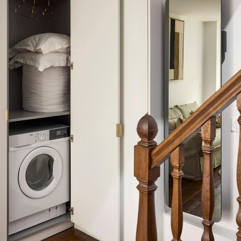 Un 1-Ch/1-SdB Confortable- Place des Vosges - Appartement - 17