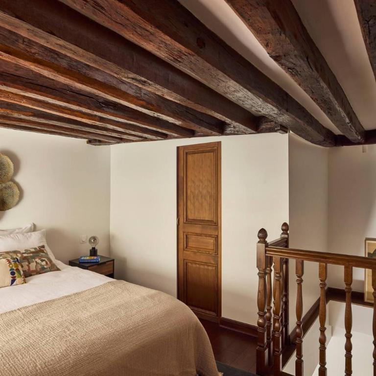 Un 1-Ch/1-SdB Confortable- Place des Vosges - Appartement - 3