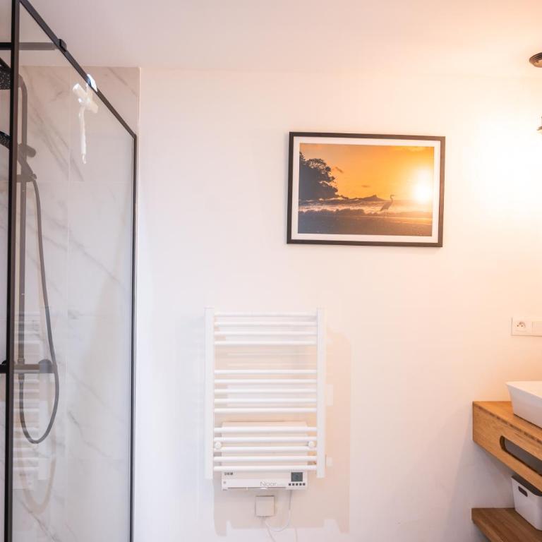 Connemara, Superbe Villa avec piscine, au cœur de la forêt, accès à la plage en vélo - Villa avec Piscine Privée - 12