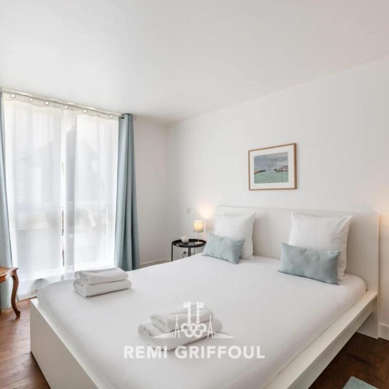 Hypolite 3 New- Bell'appartamento per 4 persone a 80 metri dal porto di - Appartamento - 4