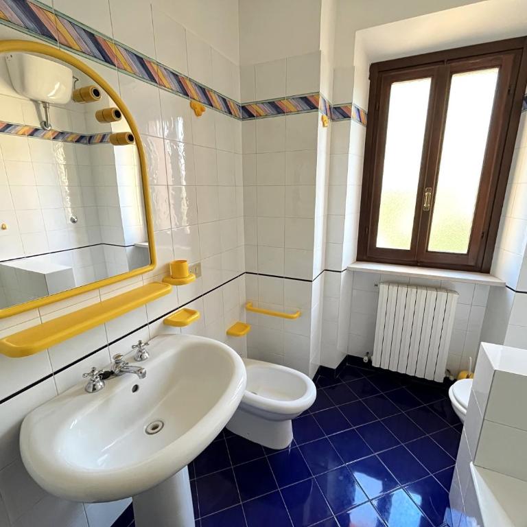 Sabina Trilo Sirolo, in centro con posto auto - Apartment - 15