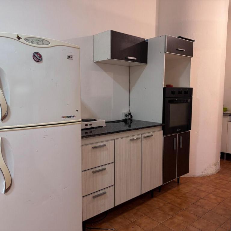 departamento independencia en nueva cordoba exterior a una cuadra de la universidad y cerca del hospital privado - Apartamento de 1 dormitorio - 5