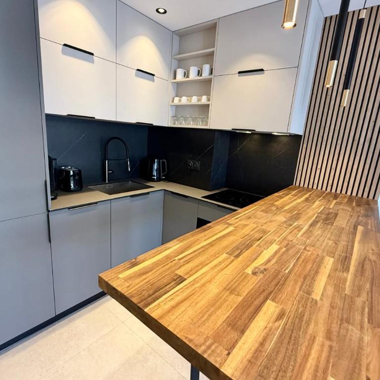 Juan les Pins - Apartment for 2 people - Wifi & Parking - Studio - 6
