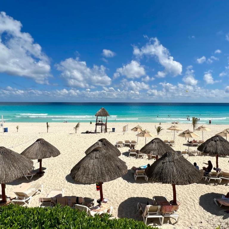 Luna, 2 Beds en la mejor ubicación de Cancún - Habitación Doble Deluxe - 2 camas dobles - 34