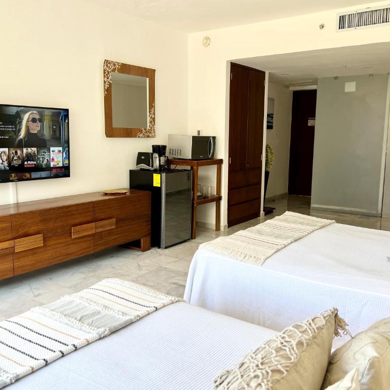 Luna, 2 Beds en la mejor ubicación de Cancún - Habitación Doble Deluxe - 2 camas dobles - 37