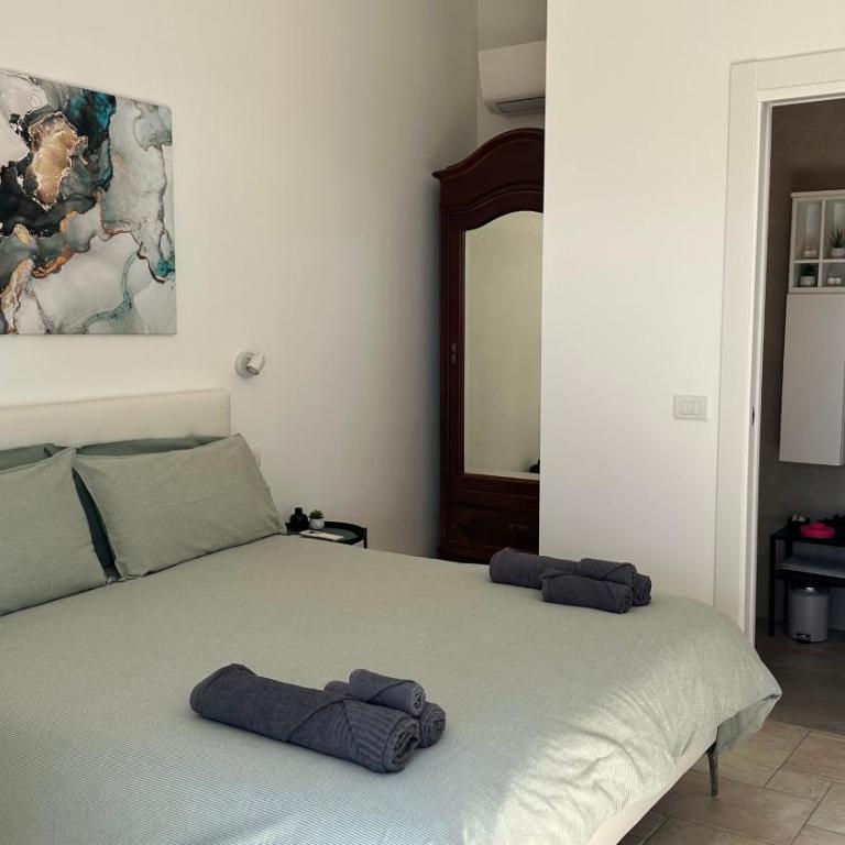 La Casa Bianca Rooms&Lounge - Camera Matrimoniale con Bagno Privato - 3