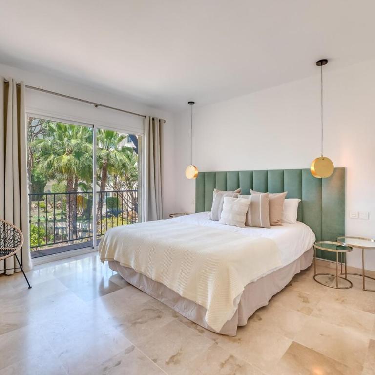 New spacious townhouse in Marbella - Apartment - 10