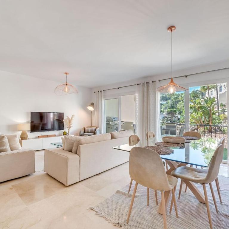 New spacious townhouse in Marbella - Apartment - 4