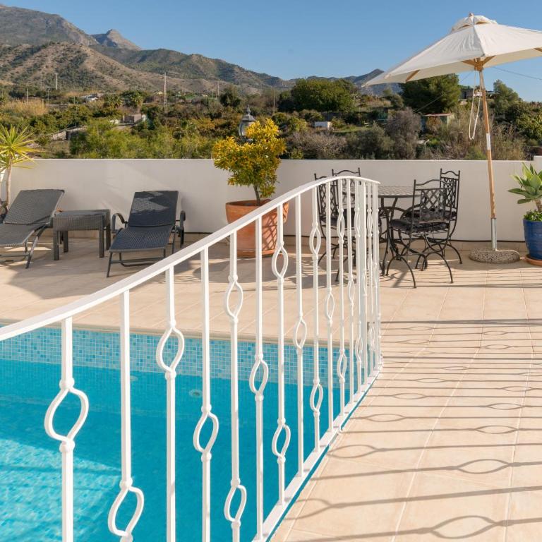 Chimenea - Luxury Villa with Private Pool & Stunning Sea Views - LUAL - Villa de 2 dormitorios - 4