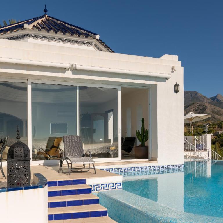 Chimenea - Luxury Villa with Private Pool & Stunning Sea Views - LUAL - Villa de 2 dormitorios - 16