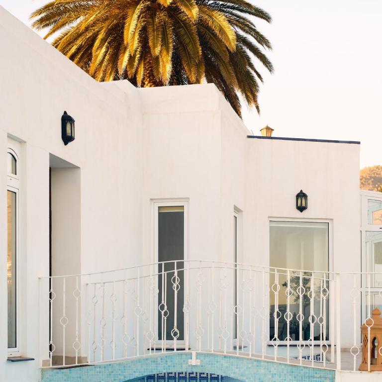 Chimenea - Luxury Villa with Private Pool & Stunning Sea Views - LUAL - Villa de 2 dormitorios - 22