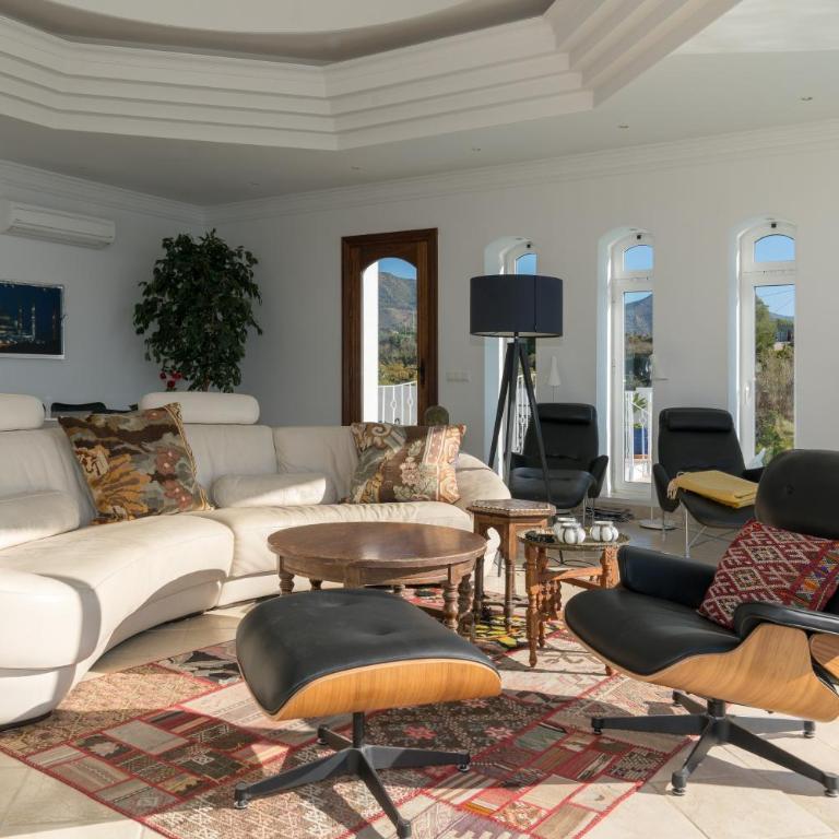 Chimenea - Luxury Villa with Private Pool & Stunning Sea Views - LUAL - Villa de 2 dormitorios - 26
