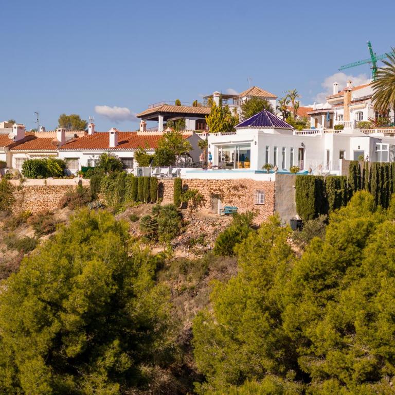 Chimenea - Luxury Villa with Private Pool & Stunning Sea Views - LUAL - Villa de 2 dormitorios - 33
